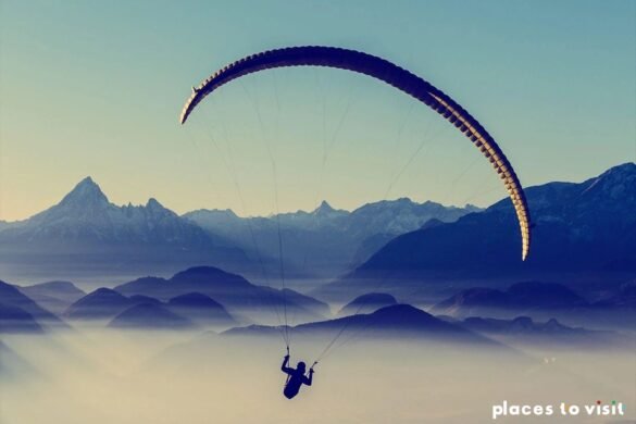 Paragliding Sites in India