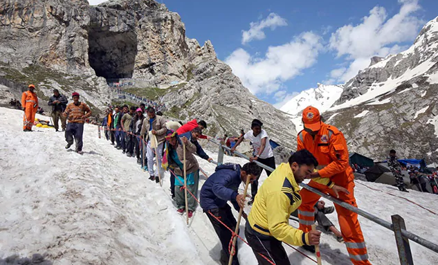 Planning to visit Amarnath? Here's what you need to know!