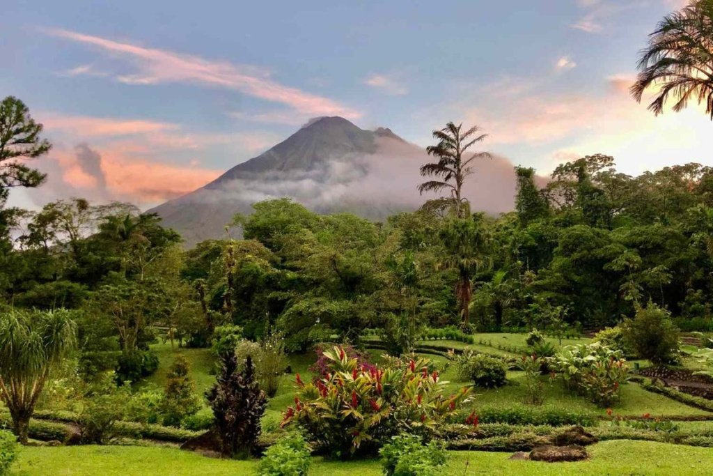 Costa Rica Rich Biodiversity and Eco-Tourism